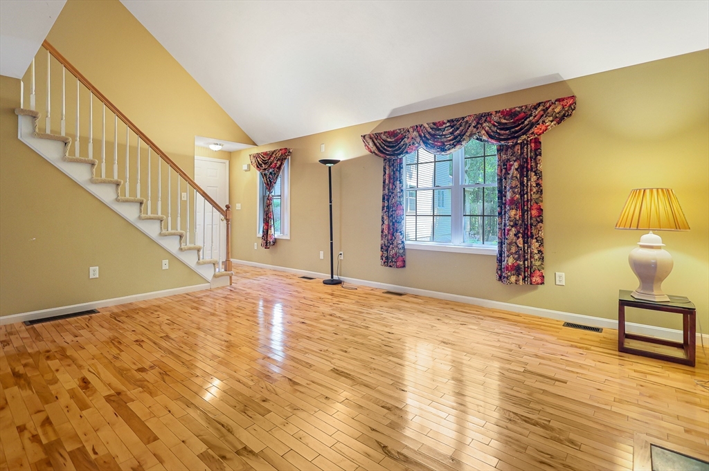 15 Heather Dr 27