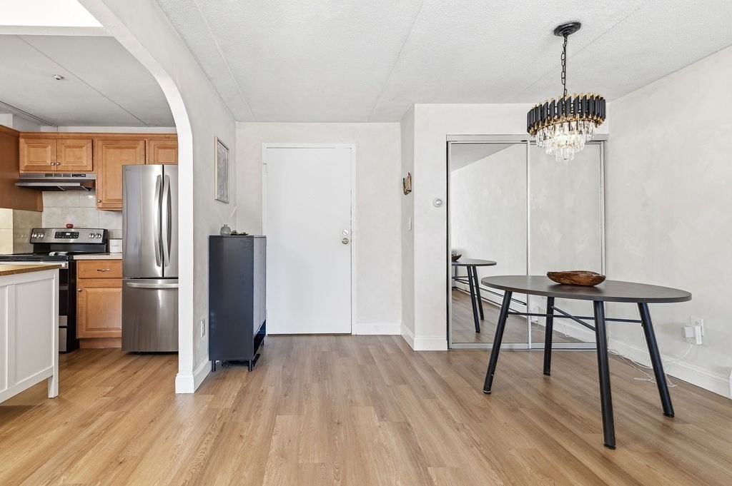 575 Broad Street 306