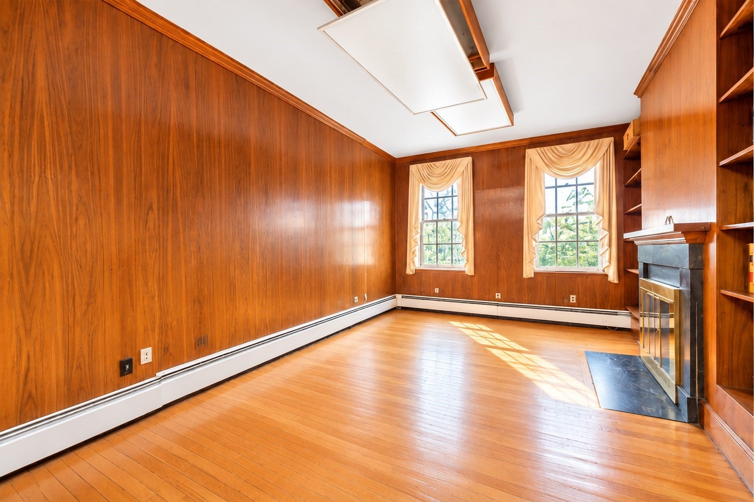 4 Derne Street A