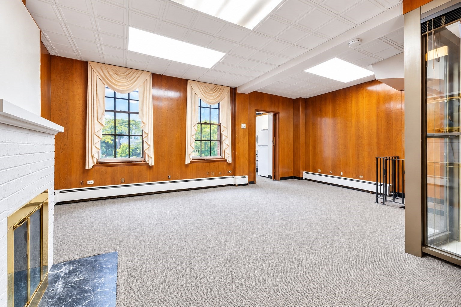4 Derne Street A