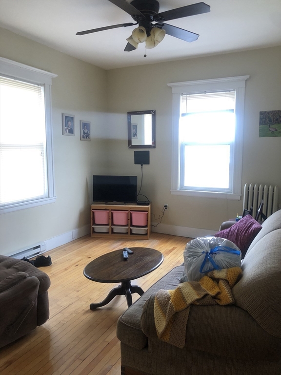 246 Humphrey St 2