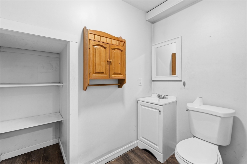 128 Cedar St, New Bedford, MA Photo #6