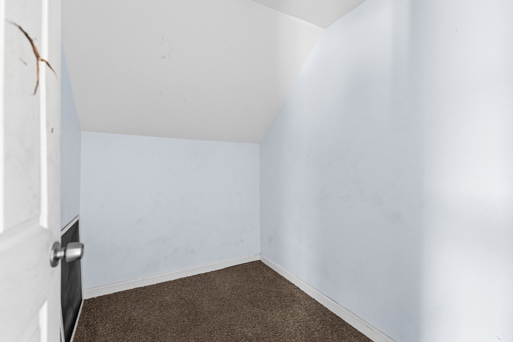 128 Cedar St, New Bedford, MA Photo #20