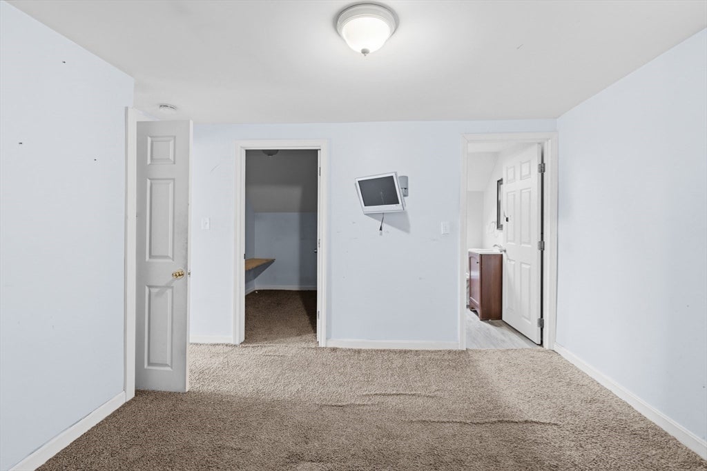 128 Cedar St, New Bedford, MA Photo #11