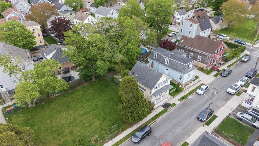 128 Cedar St, New Bedford, MA Photo #25