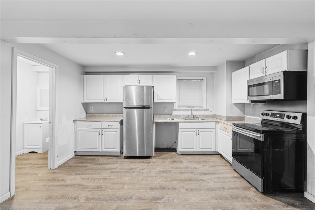 128 Cedar St, New Bedford, MA Photo #3