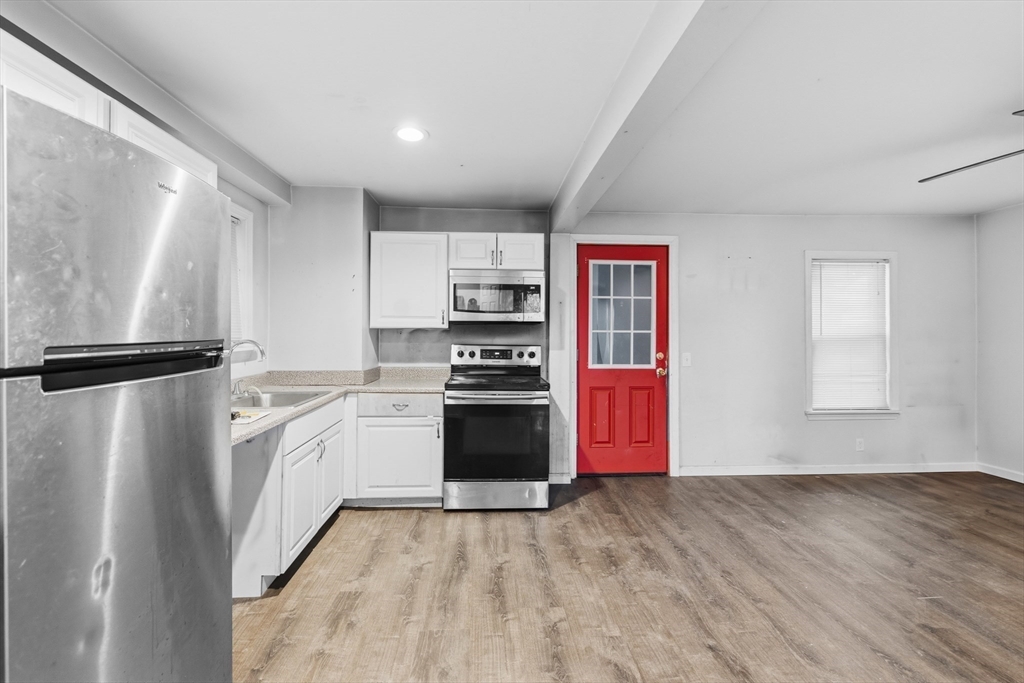 128 Cedar St, New Bedford, MA Photo #5