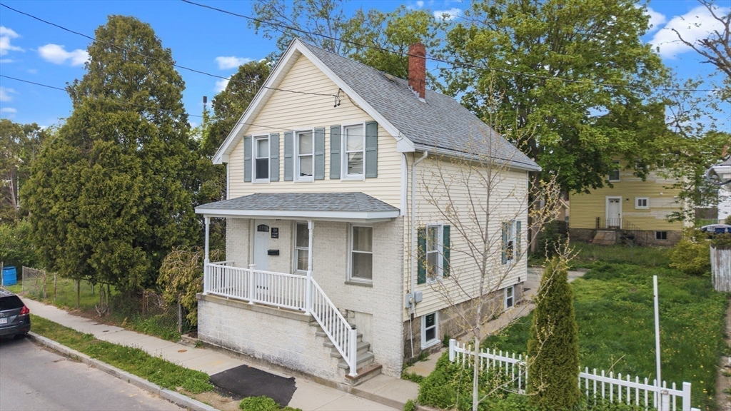128 Cedar St, New Bedford, MA Photo #1