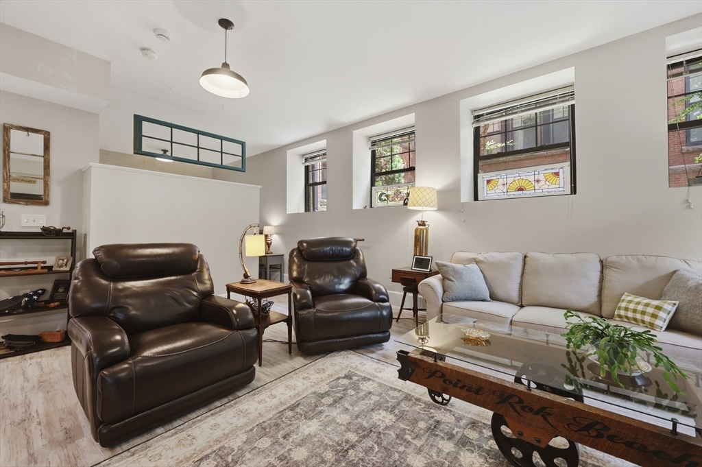 28 Adams Street 106