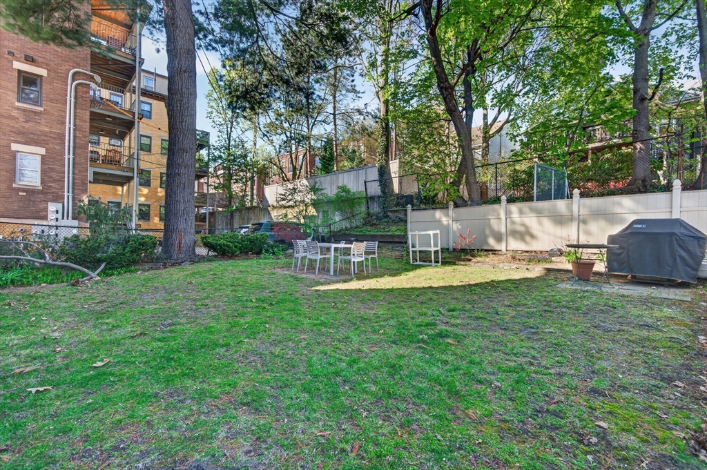 17 Park Vale #4, Brookline, MA, 17 Park Vale #4, Brookline, MA Photo #23