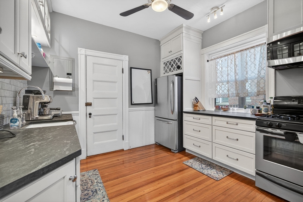17 Park Vale #4, Brookline, MA, 17 Park Vale #4, Brookline, MA Photo #5