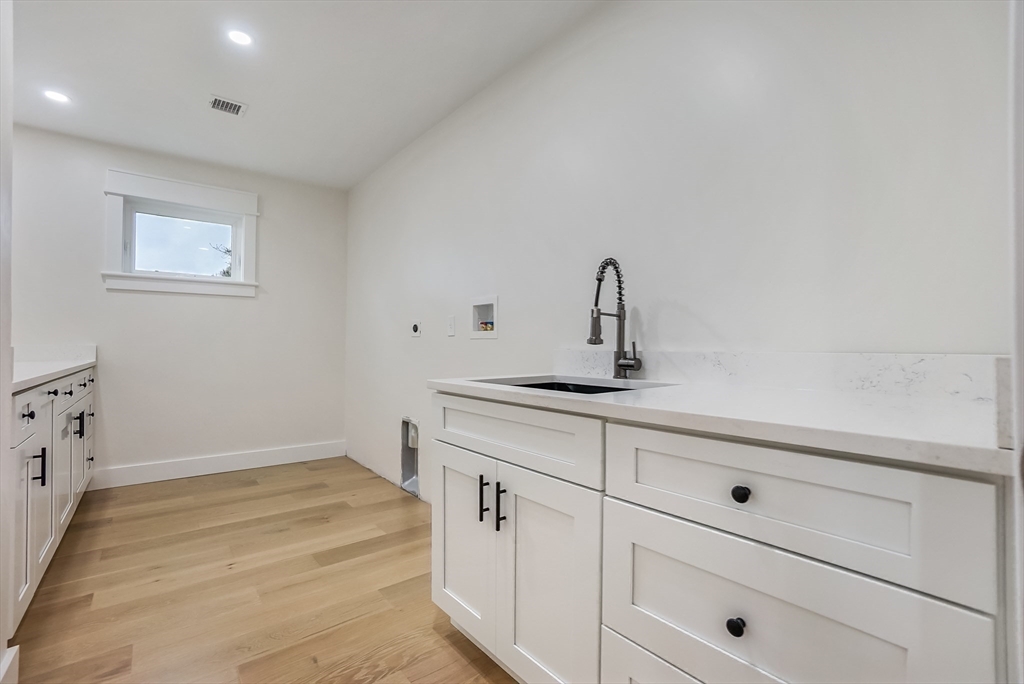 2 Atherton Rd, Winchester, MA Photo #22