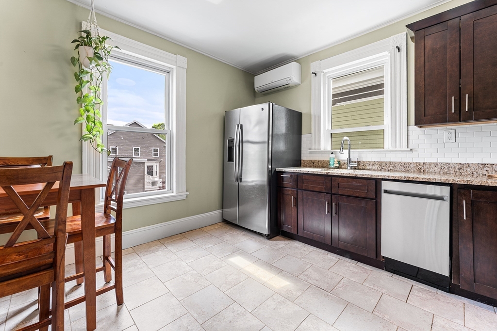 4 Boardman St 2