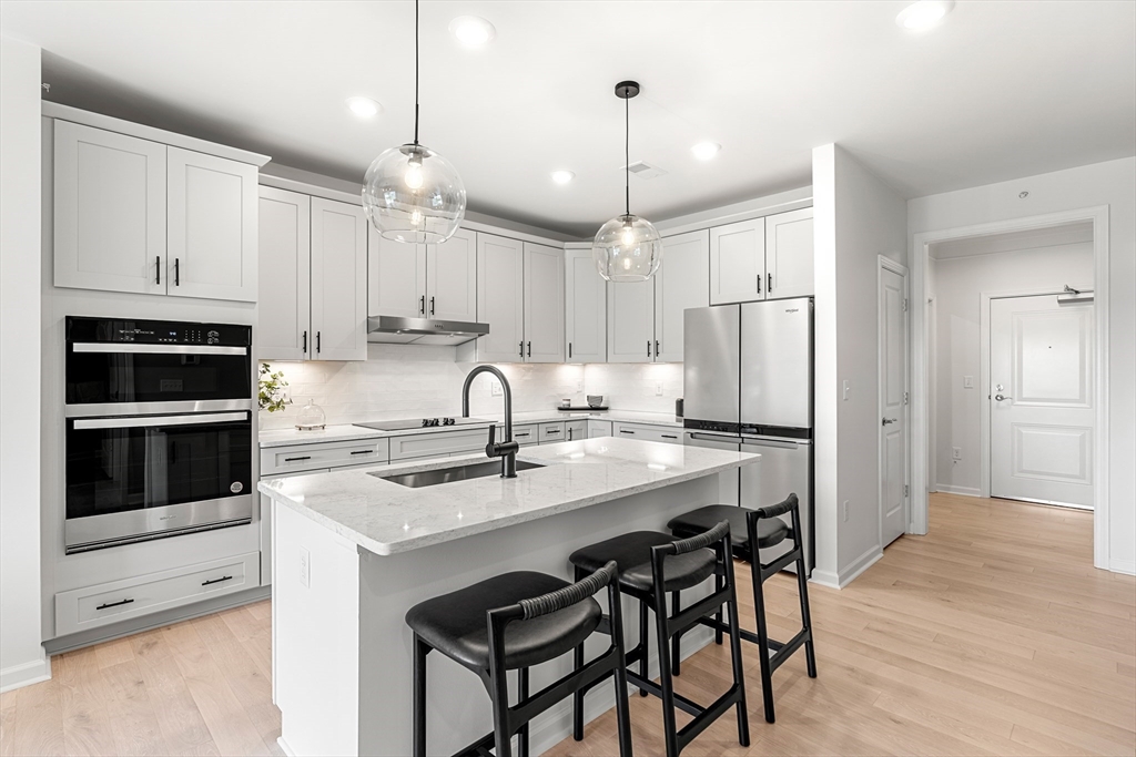 6 Stratton Drive 410