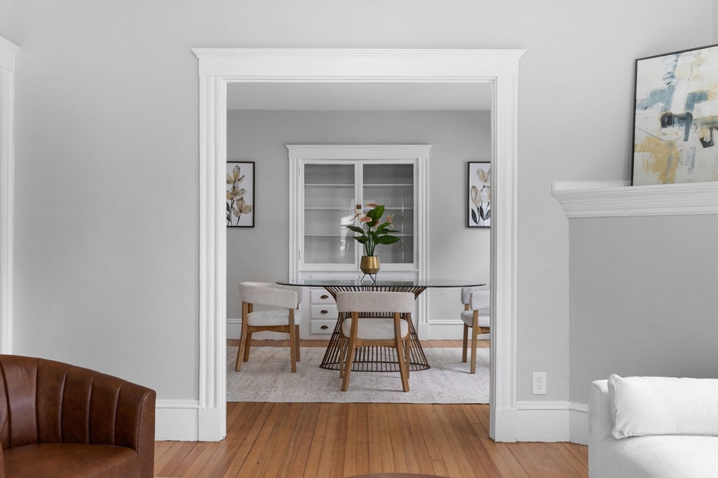 30 Sanford St 1