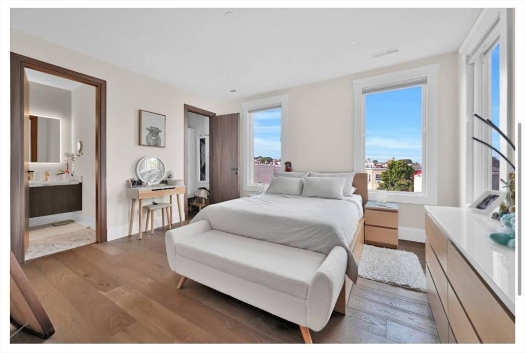 270 Paris Street #7, Boston, MA, 270 Paris Street #7, Boston, MA Photo #6