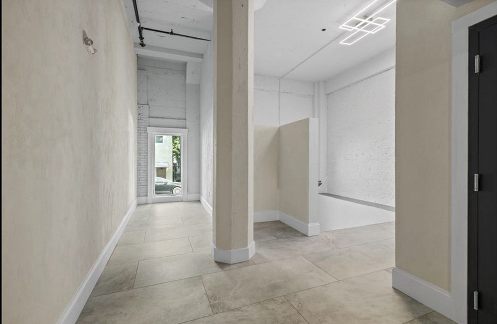 270 Paris Street #7, Boston, MA, 270 Paris Street #7, Boston, MA Photo #15