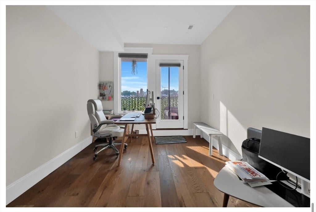 270 Paris Street #7, Boston, MA, 270 Paris Street #7, Boston, MA Photo #5