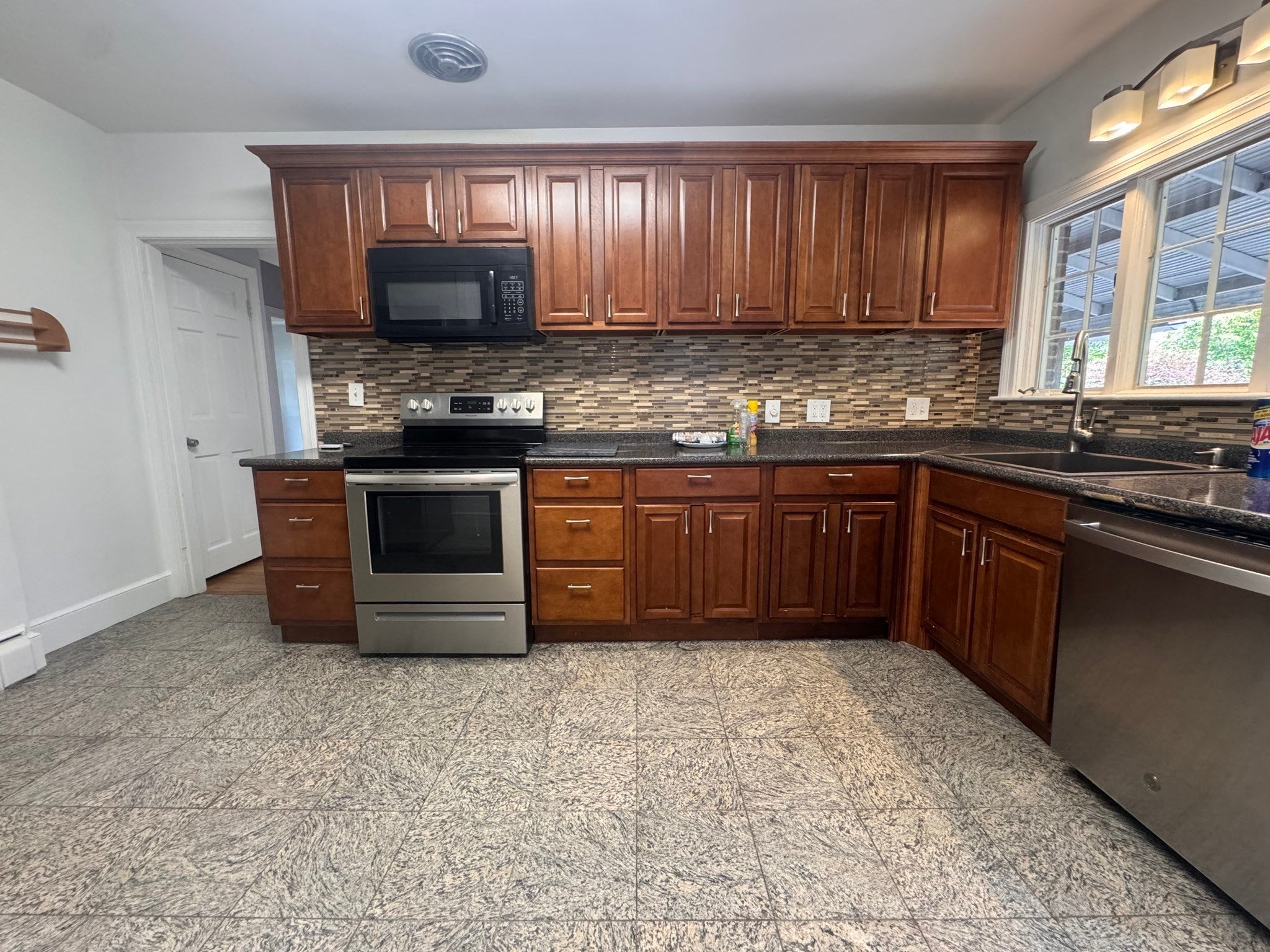 10-12 Webster St #1, Winchester, MA Photo #1
