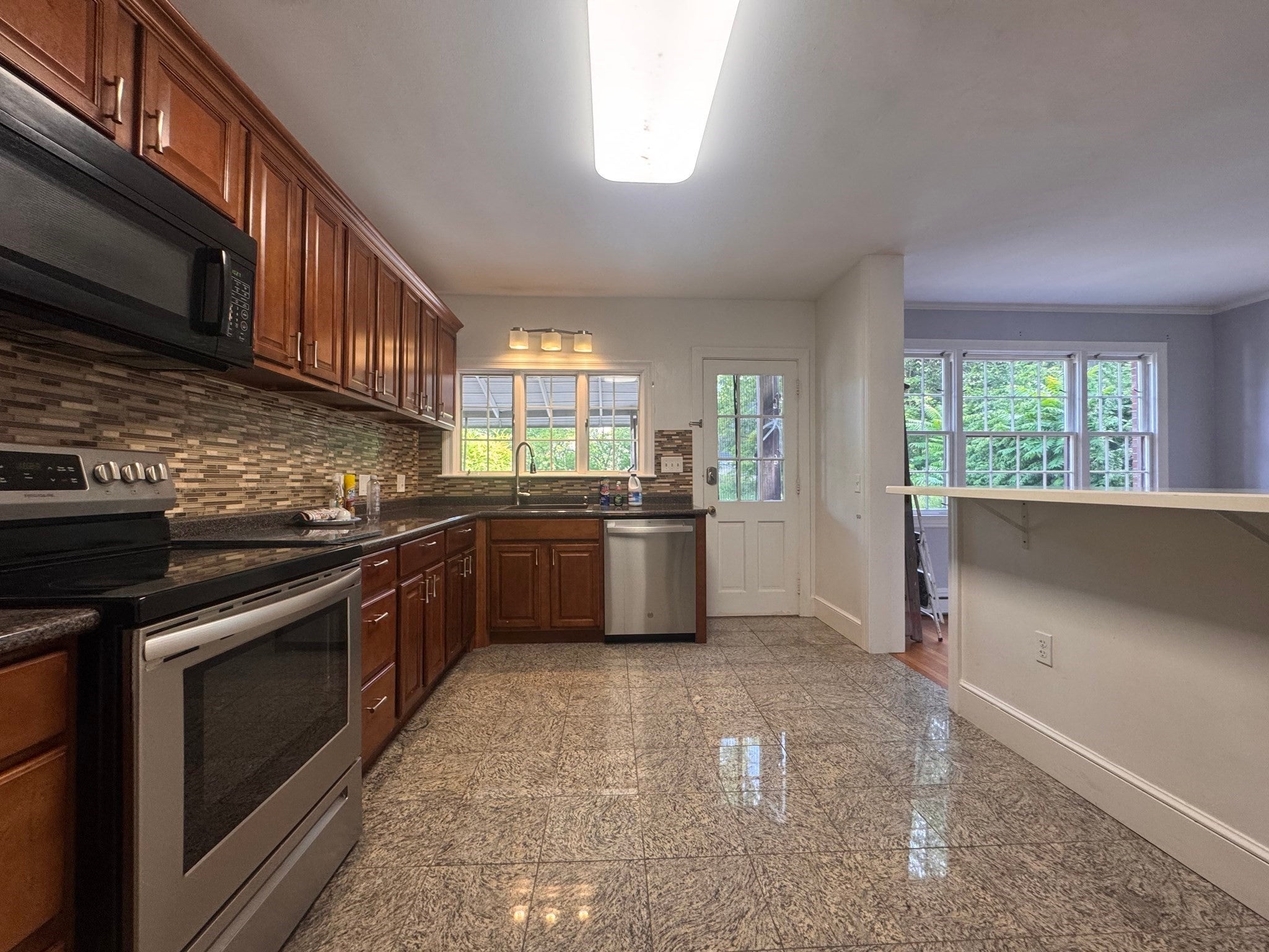 10-12 Webster St #1, Winchester, MA Photo #2