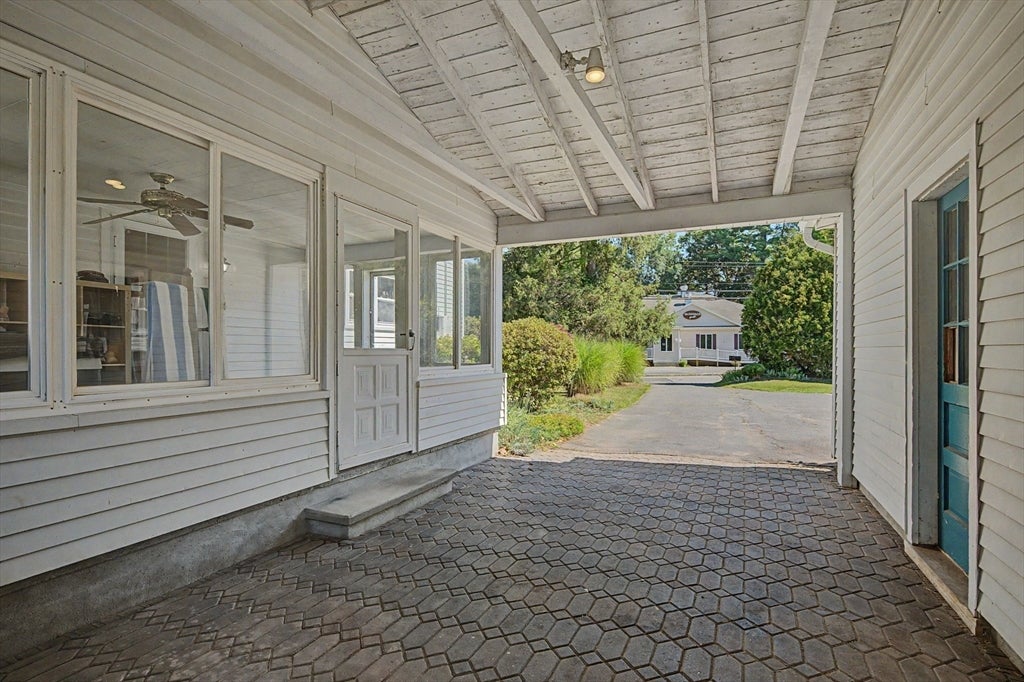 66 Glendale St, Easthampton, MA Photo #30