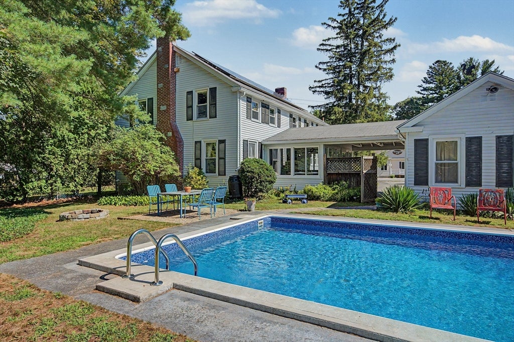 66 Glendale St, Easthampton, MA Photo #32
