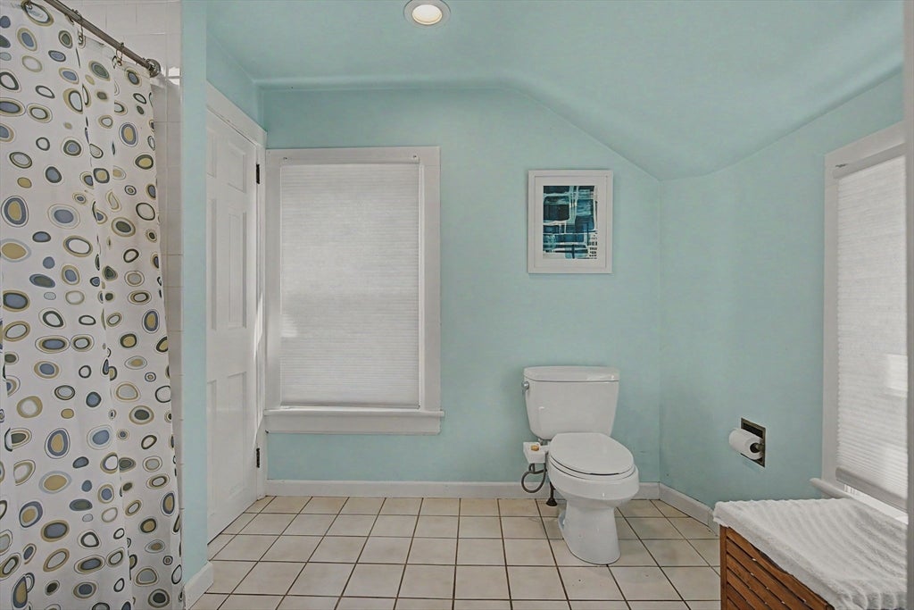 66 Glendale St, Easthampton, MA Photo #26