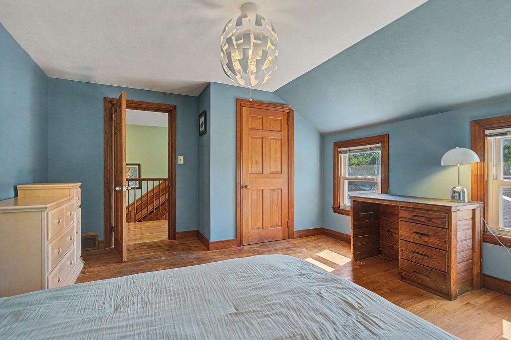 66 Glendale St, Easthampton, MA Photo #24