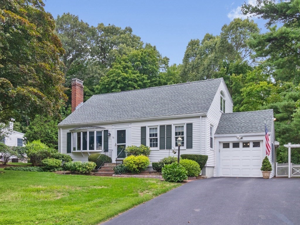 28 Carver Road, Wellesley, MA Photo #1
