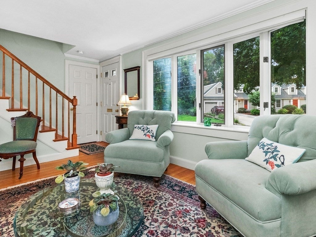 28 Carver Road, Wellesley, MA Photo #8