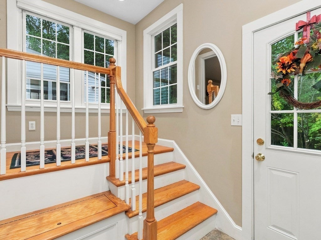 28 Carver Road, Wellesley, MA Photo #18