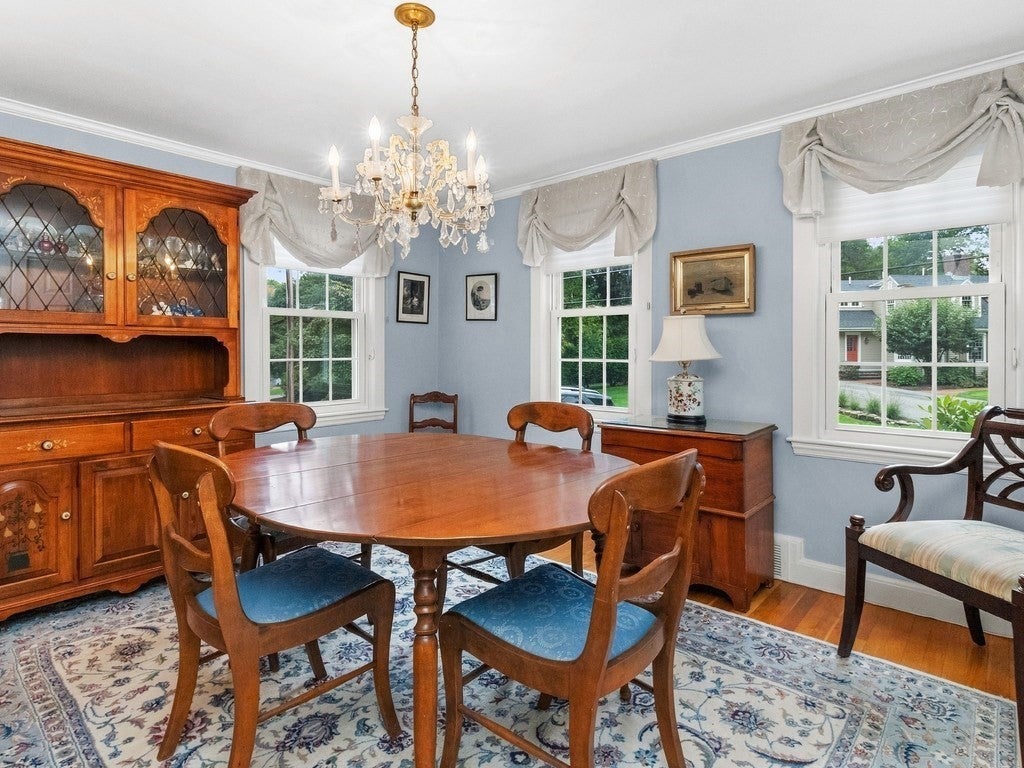 28 Carver Road, Wellesley, MA Photo #10