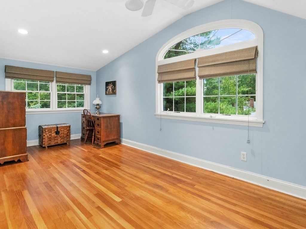 28 Carver Road, Wellesley, MA Photo #22