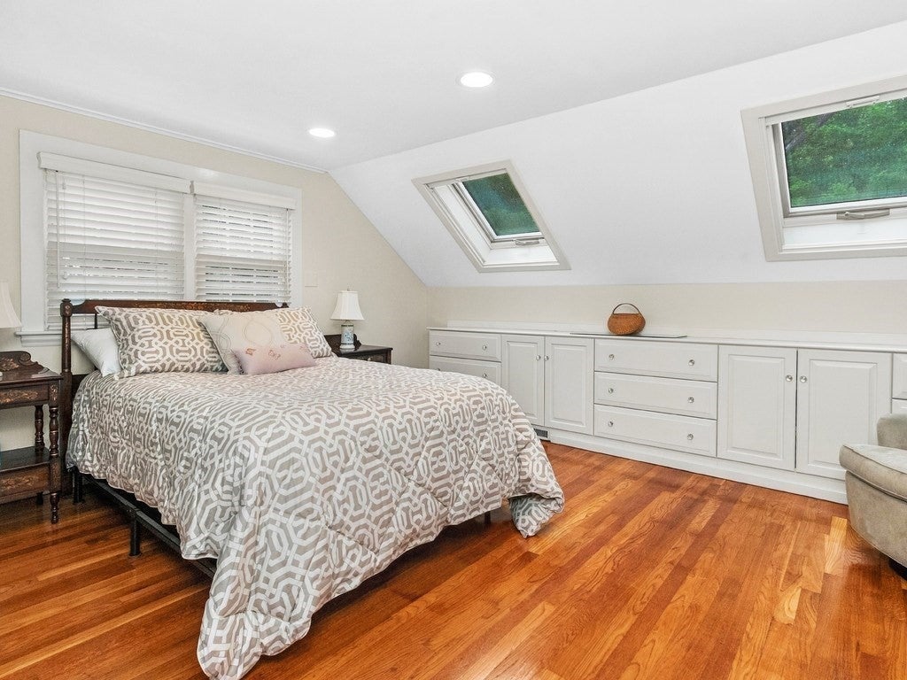 28 Carver Road, Wellesley, MA Photo #20