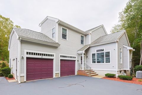 11 Edgewater Dr 11 Norton MA 02766