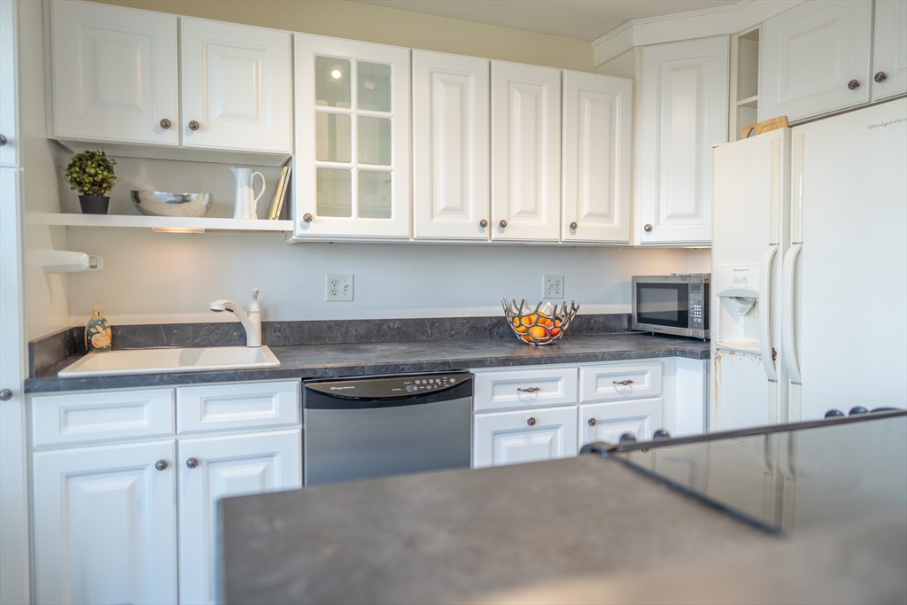 14 Harold St #12B, Harwich, MA Photo #3