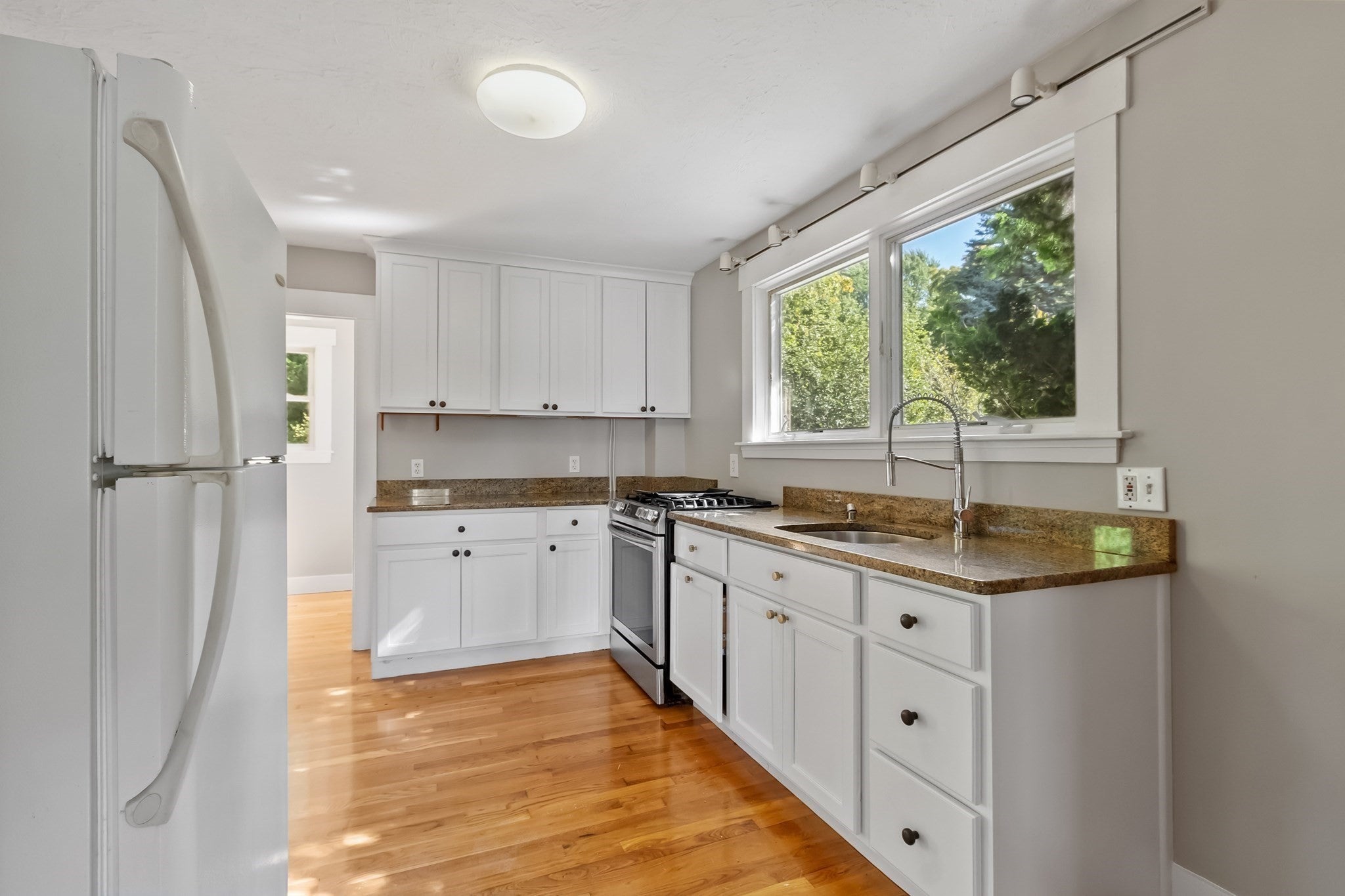 8 Winter St, Southborough, MA, 8 Winter St, Southborough, MA Photo #18