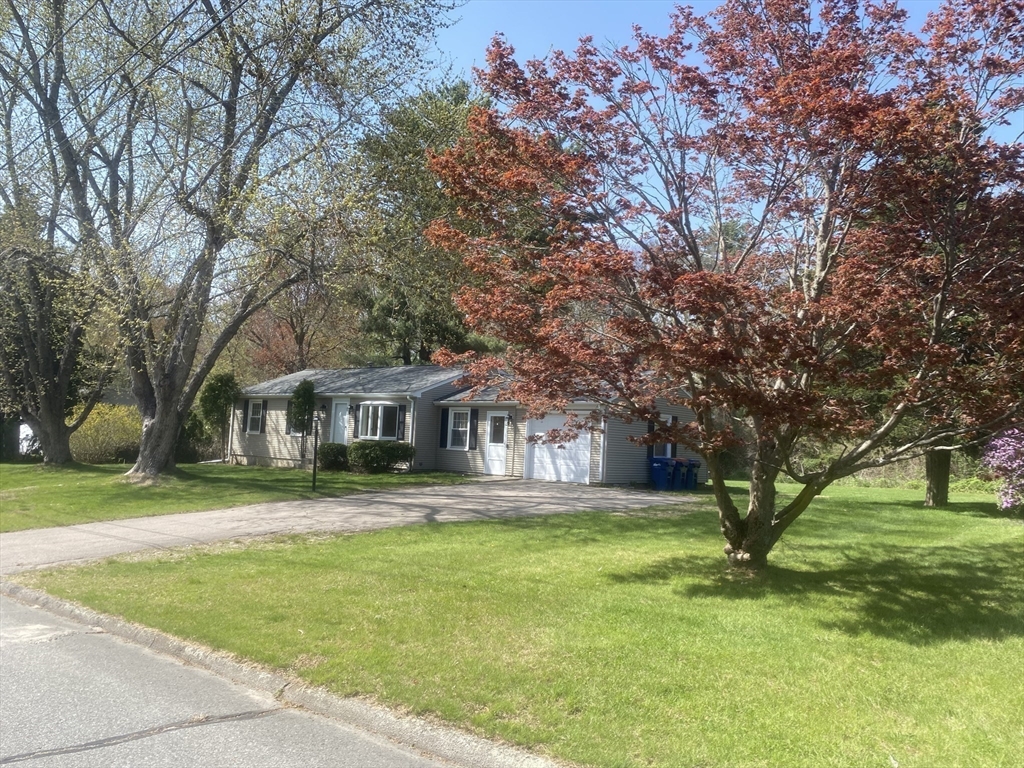 132 Cedar Ln