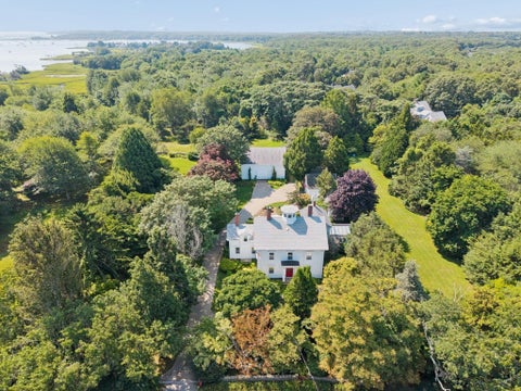 Photo of 288 Russells Mills Rd, Dartmouth, MA 02748 (MLS # 73572405)