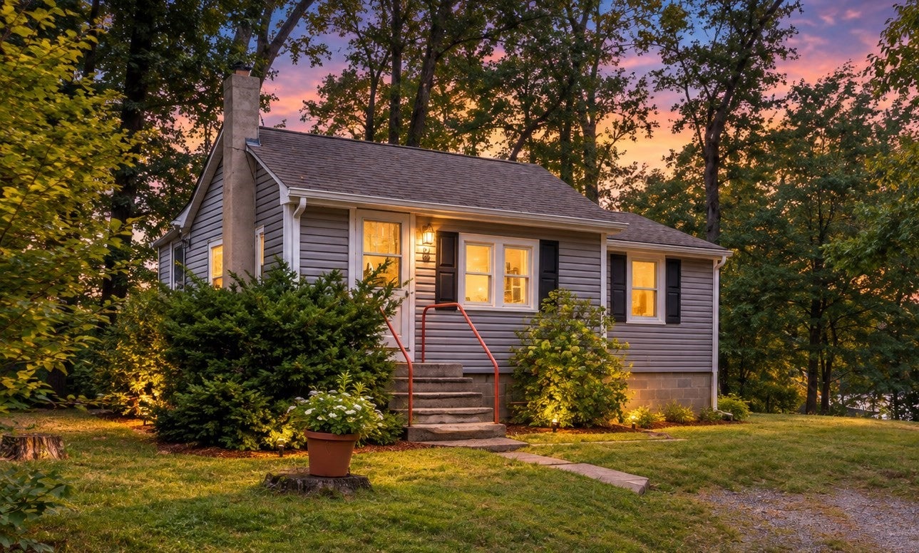 21 Faulkner Rd, Grafton, MA, 21 Faulkner Rd, Grafton, MA Photo #1