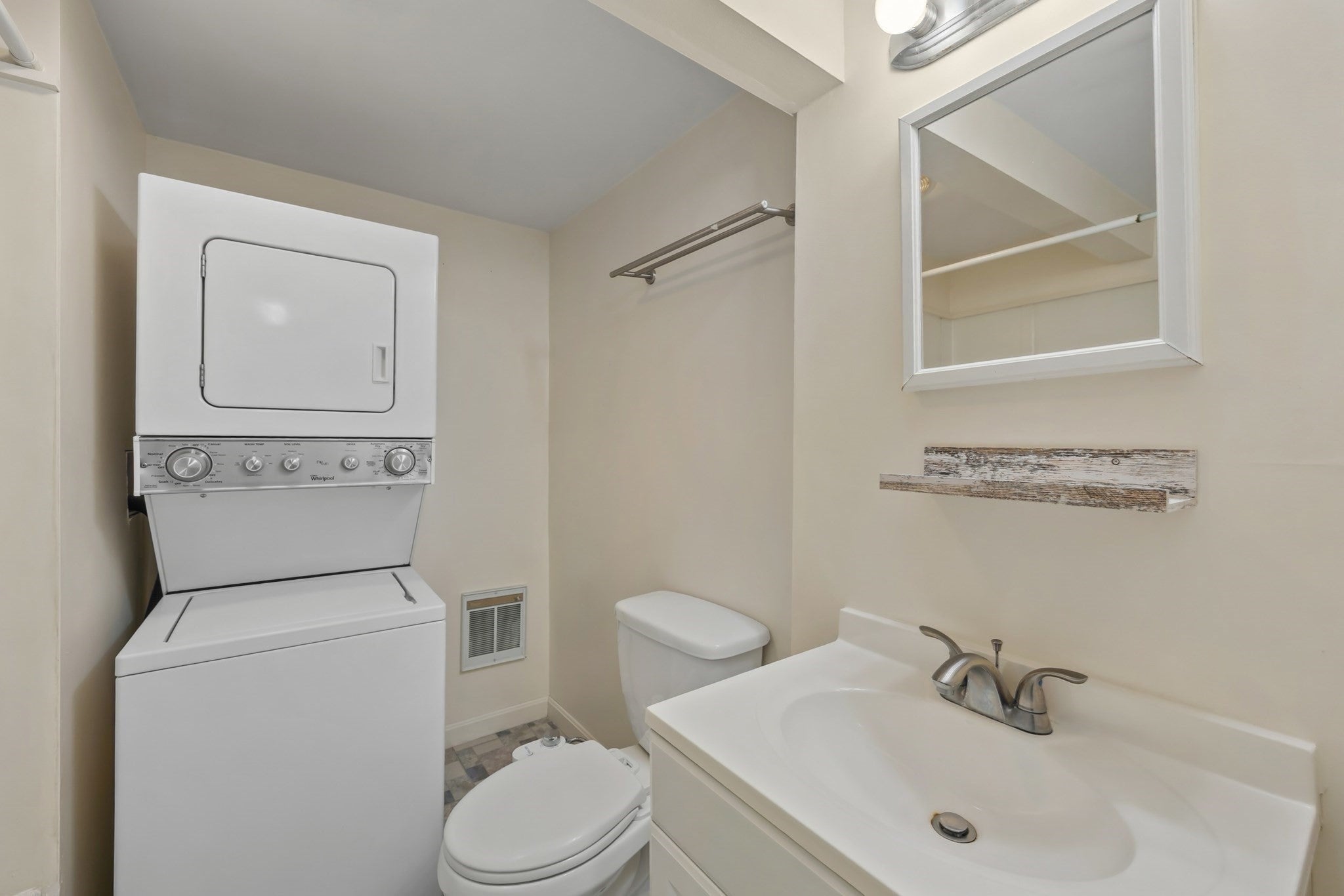 21 Faulkner Rd, Grafton, MA, 21 Faulkner Rd, Grafton, MA Photo #19