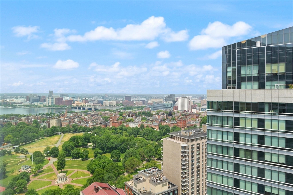 2 Avery Street 36F