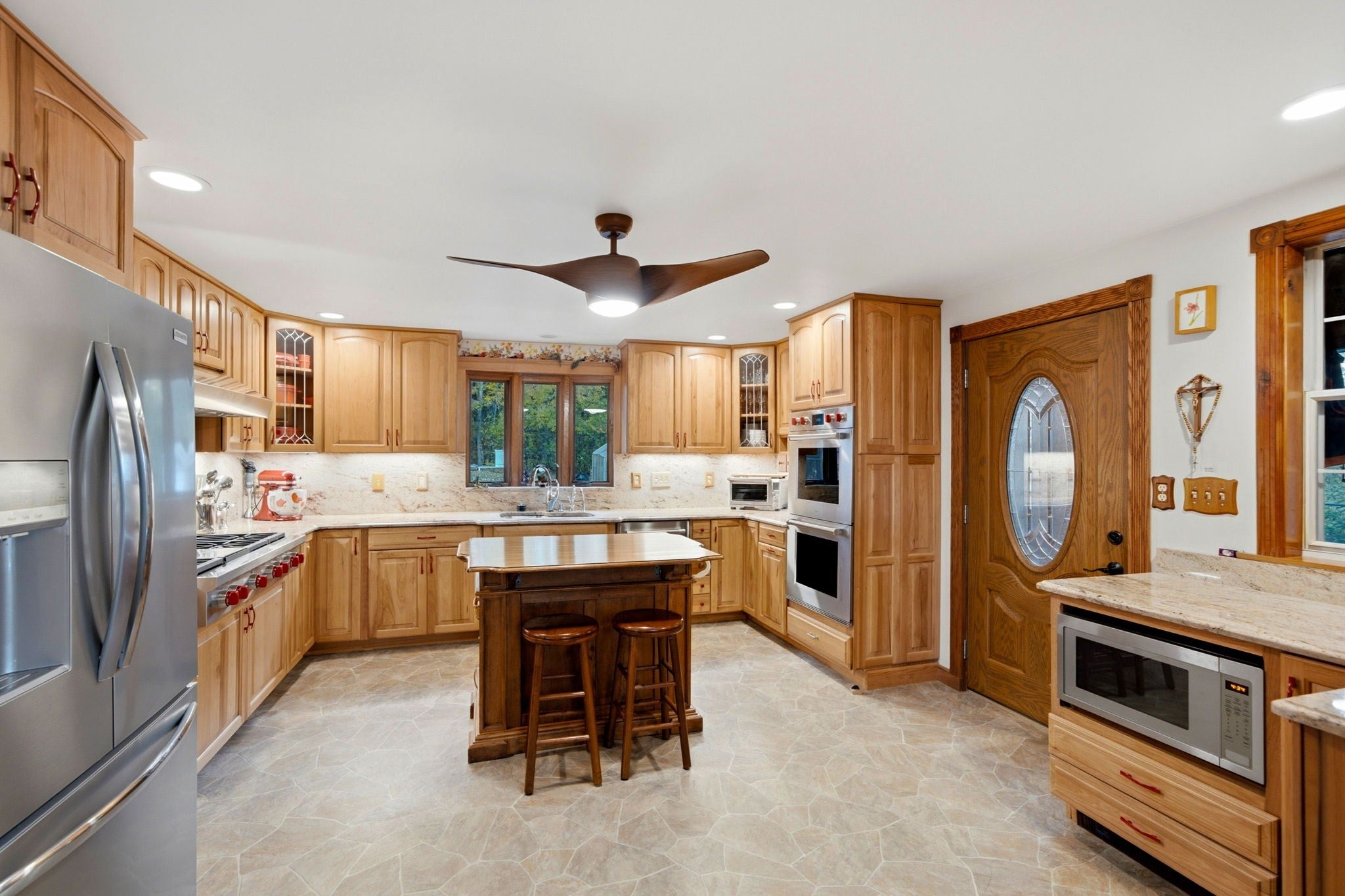 18 Jewel Cir, Methuen, MA Photo #12