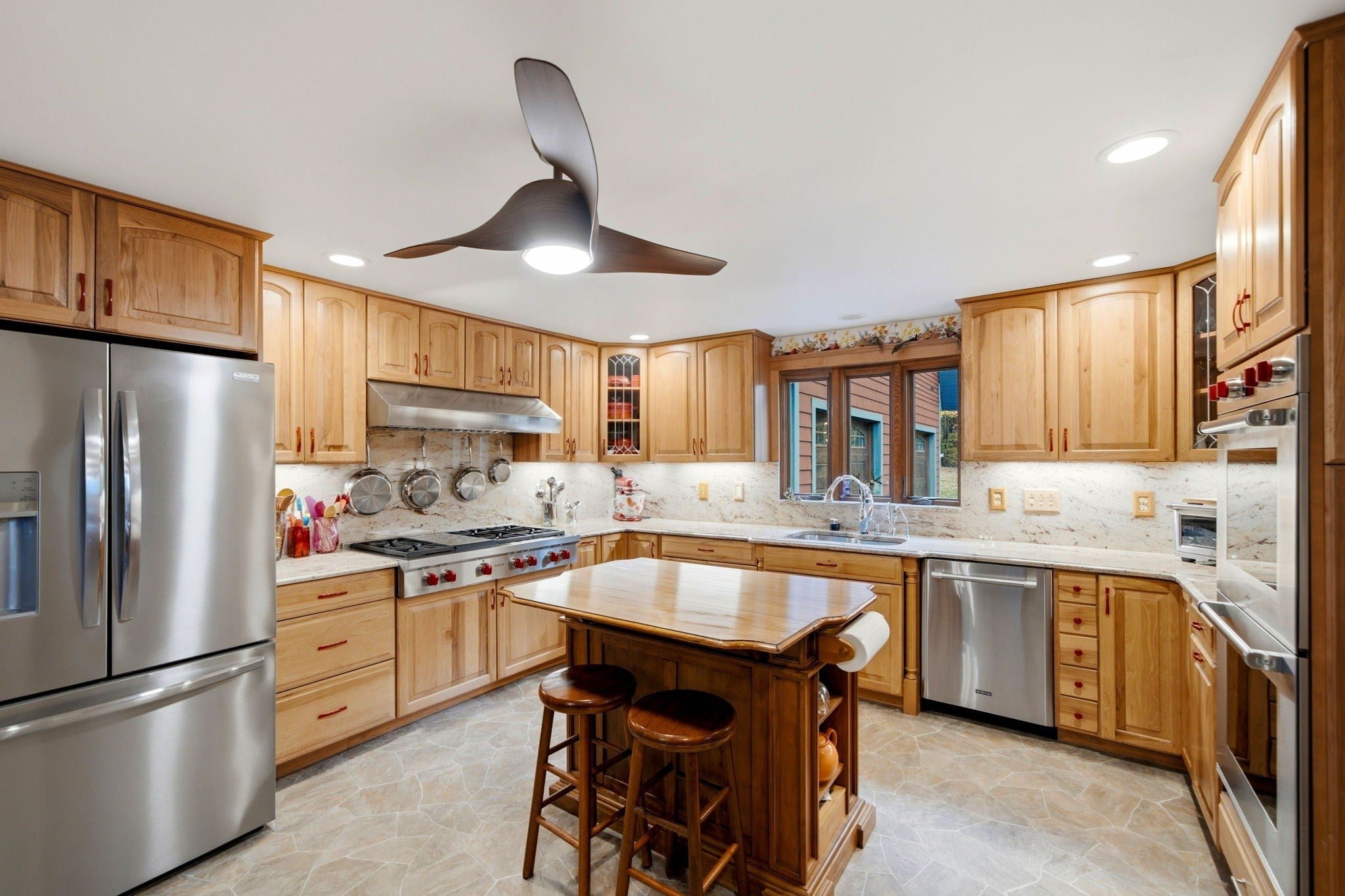 18 Jewel Cir, Methuen, MA Photo #11