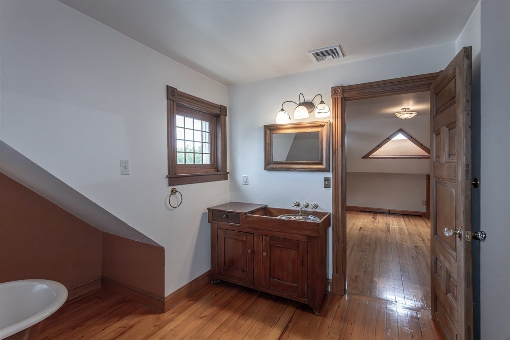 56 Court St, Westfield, MA, 56 Court St, Westfield, MA Photo #31
