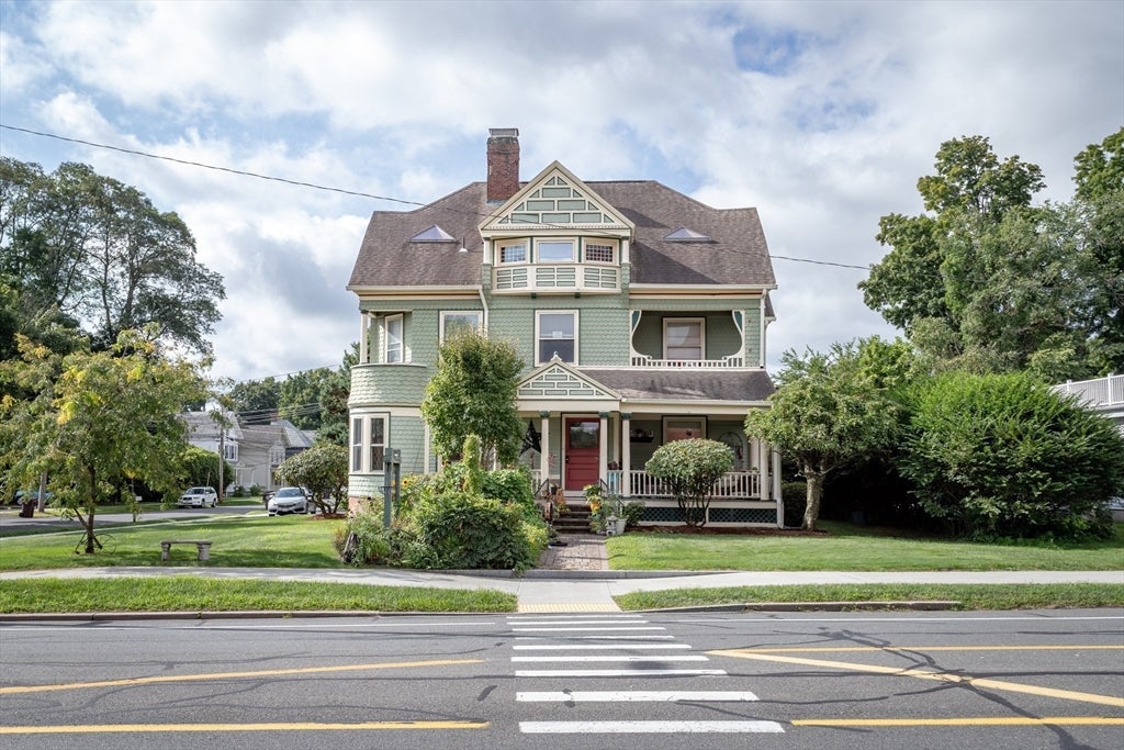 56 Court St
