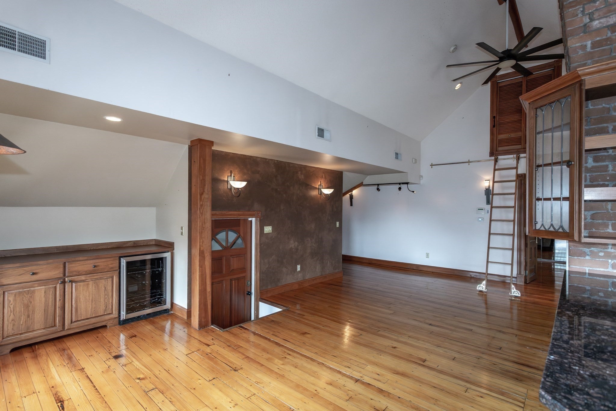 56 Court St, Westfield, MA, 56 Court St, Westfield, MA Photo #21