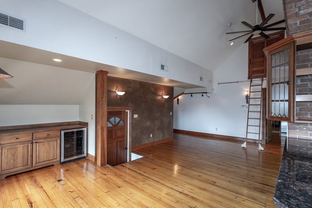 56 Court St, Westfield, MA, 56 Court St, Westfield, MA Photo #21