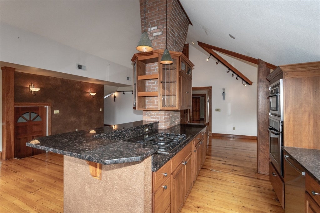 56 Court St, Westfield, MA, 56 Court St, Westfield, MA Photo #19