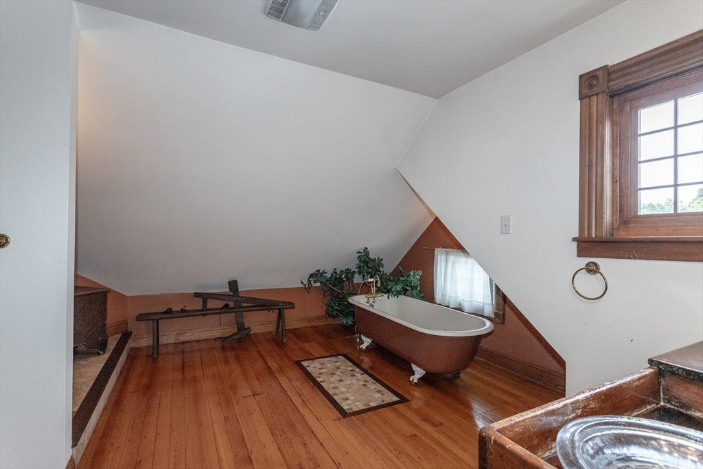 56 Court St, Westfield, MA, 56 Court St, Westfield, MA Photo #28